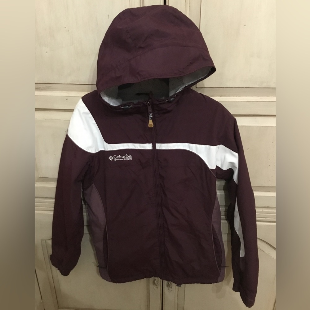 Columbia Women’s Celtic Crest II Parka, Burgandy and White Size M EUC